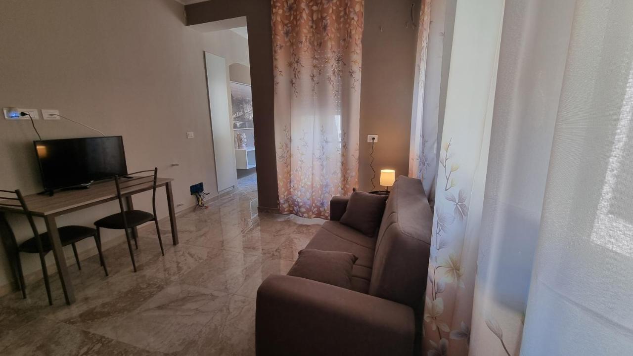 Casa Vacanze Giulia จาร์เร ภายนอก รูปภาพ