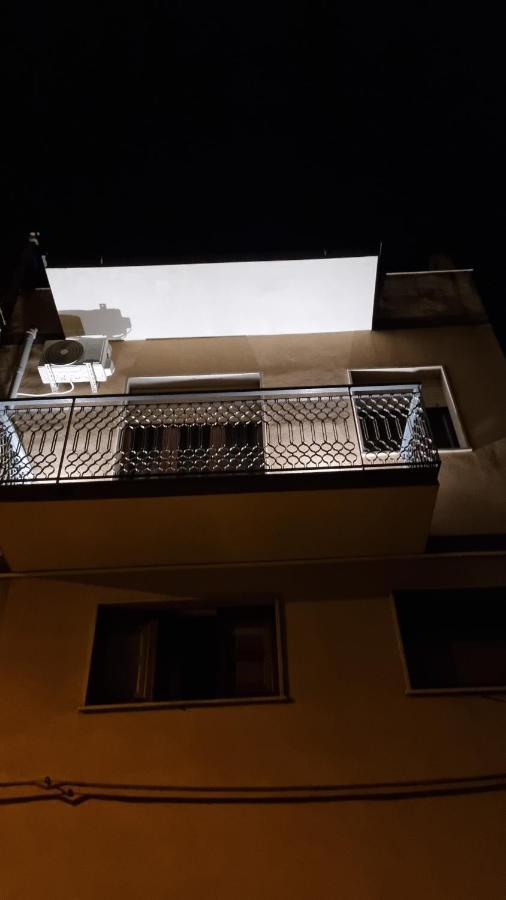 Casa Vacanze Giulia จาร์เร ภายนอก รูปภาพ