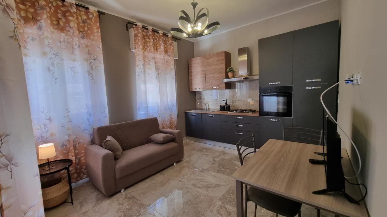 Casa Vacanze Giulia จาร์เร ภายนอก รูปภาพ