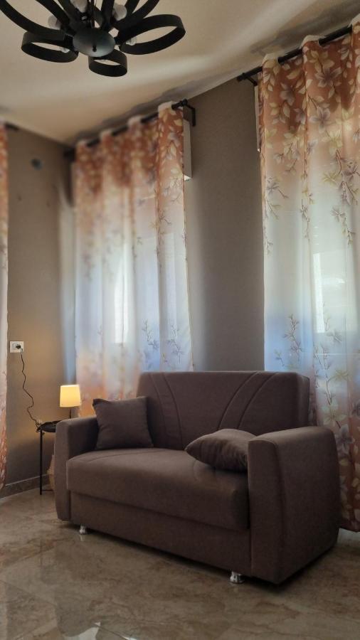 Casa Vacanze Giulia จาร์เร ภายนอก รูปภาพ